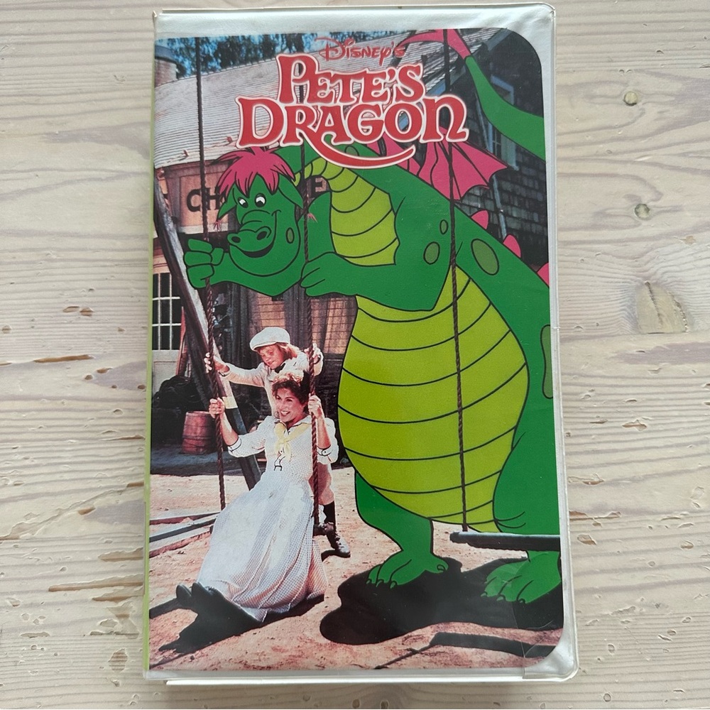 Pete’s Dragon VHS